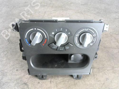 AC-Styringsenhed/Manøvreenhed SUZUKI SPLASH (EX) 1.2 (A5B412) (86 hp) 25576835