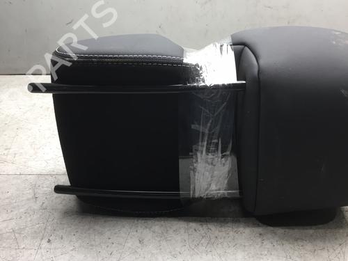 Used Headrest RENAULT CLIO IV (BH_) 1.5 dCi 75 (75 hp) 25546700
