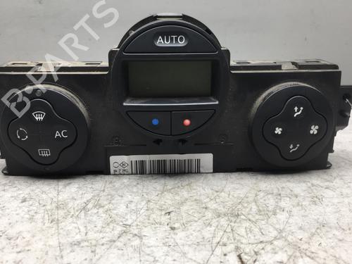 Used Climate control RENAULT MEGANE II Estate (KM0/1_) 1.6 (113 hp) 25556077