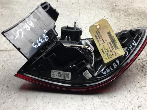 Used Left taillight RENAULT CLIO V (B7_) 1.0 TCe 100 (B7MT) (101 hp) 25510514