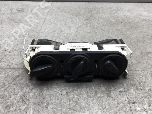 Used Climate control SEAT IBIZA IV (6J5, 6P1) 1.2 TDI (75 hp) 25552278
