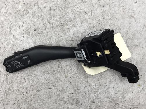 Used Switch Switch SKODA SUPERB II (3T4) 2.0 TDI (170 hp) 25514462 25514462