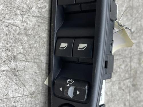 Used Left front window switch CITROËN C4 Picasso I MPV (UD_) 1.6 HDi (109 hp) 25548423