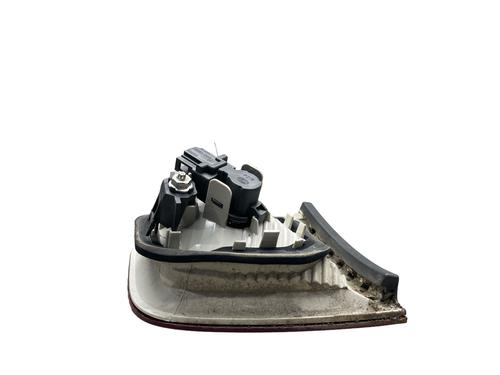 right-tailgate-light-audi-a4-b7-avant-8ed-2004-2005-2006-2007-2008-25573170 main image