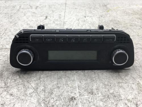 AC Styreenhet / Manøvreringsenhet VW POLO V (6R1, 6C1) 1.6 TDI | BP25541943I5