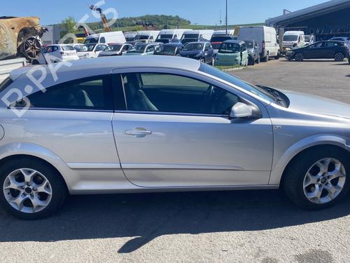 Front left interior door handle OPEL ASTRA H GTC (A04) 1.9 CDTi (L08) | BP25732937I13 - Image 10