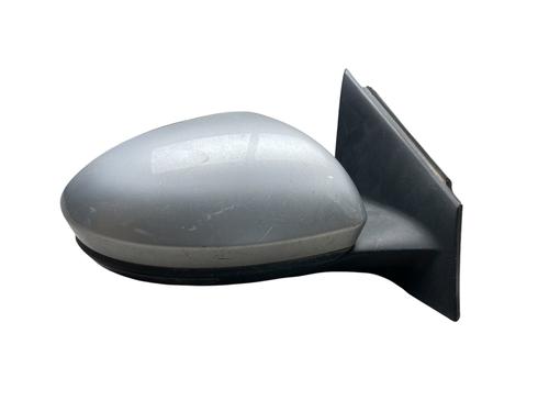 right-mirror-renault-megane-iv-hatchback-b9amn_-2015-32777865 main image
