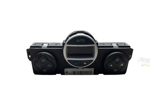 AC Styreenhet / Manøvreringsenhet RENAULT CLIO III (BR0/1, CR0/1) 1.5 dCi (C/BR0G, C/BR1G) (68 hp) 26888236