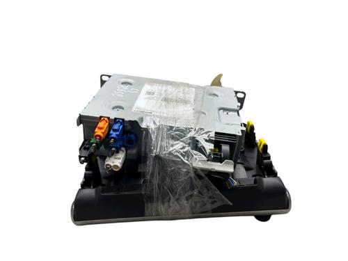 Used Radio CITROËN C3 III (SX) 1.2 THP 110 (SXHNPS, SXHNZT, SXHNZ6) (110 hp) 29303839