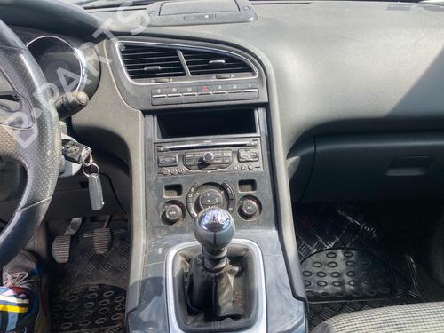 Used Parts PEUGEOT 5008 (0U_, 0E_) 1.6 HDi 4950715
