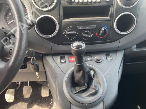 Steering column stalk PEUGEOT PARTNER Box Body/MPV 1.6 BlueHDi 100 | BP26686455I23 