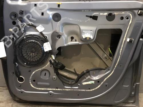 right-front-door-citroen-c3-picasso-sh_-2008-25580863 main image