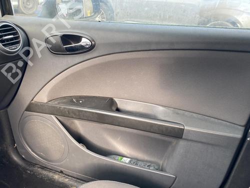 Radio SEAT LEON (1P1) 1.9 TDI | BP25501507E6  - Image 24