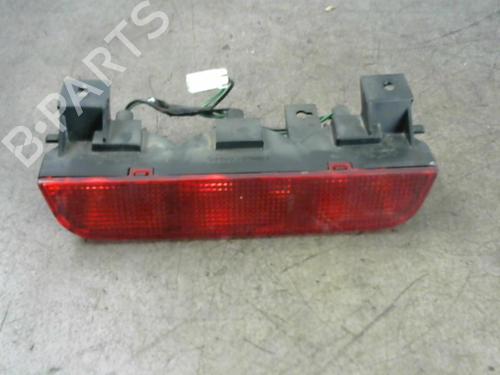 Luz central de freno MITSUBISHI PAJERO III (V7_W, V6_W) 3.2 Di-D (V68W) (160 hp) 25532081