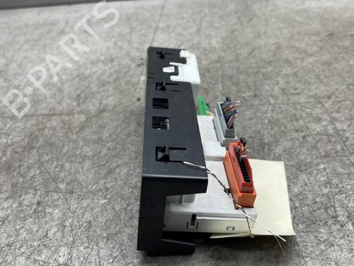 Used Display monitor Display monitor RENAULT LAGUNA II (BG0/1_) 1.6 16V (BG1G, BG1H) (112 hp) 25565666 25565666