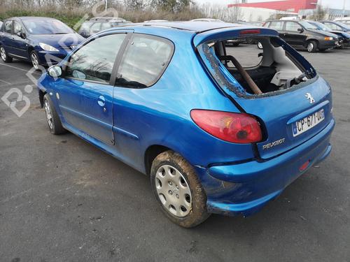 Retrovisor izquierdo PEUGEOT 206 Hatchback (2A/C) 1.4 i | BP25579757C26 