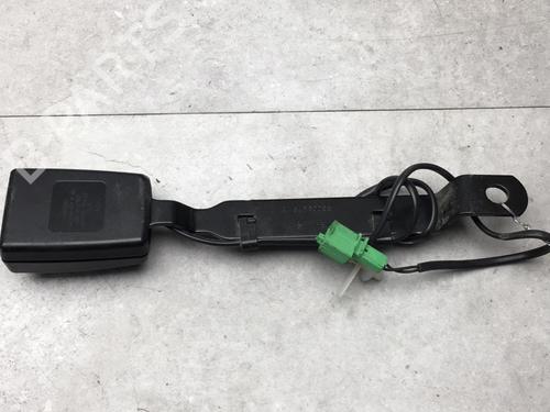 Used Seat buckle SKODA FABIA II (542) 1.6 TDI (75 hp) 25585549