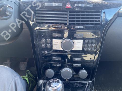 Front left seatbelt OPEL ASTRA H GTC (A04) 1.7 CDTI (L08) | BP25535096I26 - Image 3