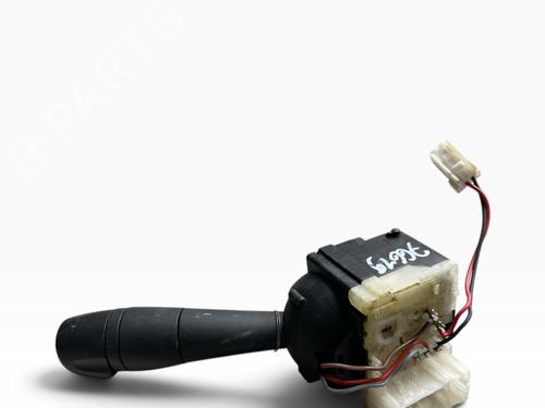 Used Switch Switch RENAULT CAPTUR I (J5_, H5_) 1.5 dCi 90 (J5N4, J5M5, J5MW, J5M6, J5AL, J5AJ) (90 hp) 40451267 40451267