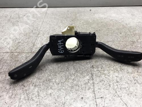 Used Steering column stalk Steering column stalk SEAT CORDOBA (6L2) 1.9 TDI (100 hp) 25542068 25542068