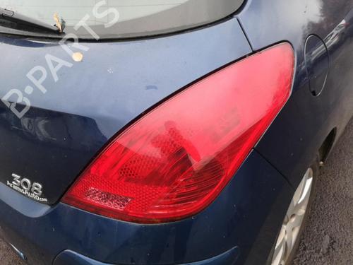Front left lock PEUGEOT 308 I (4A_, 4C_) 2.0 HDi | BP25561387C98 