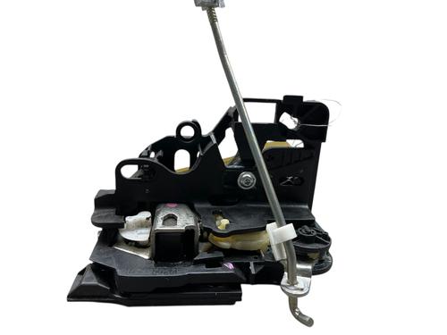 rear-right-lock-dacia-sandero-ii-2012-30778518 main image