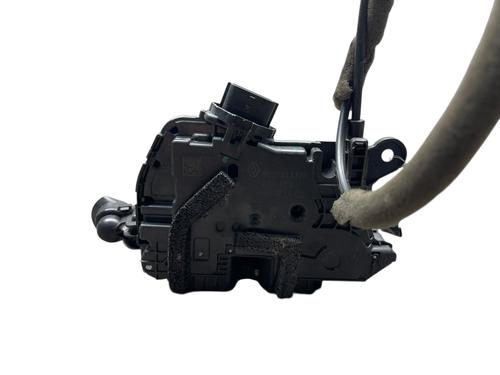 Front left lock RENAULT CAPTUR I (J5_, H5_) 0.9 TCe 90 | BP26601075C98