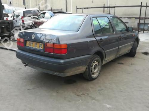Left headlight VW VENTO (1H2) 1.9 TD | BP25516564C28 