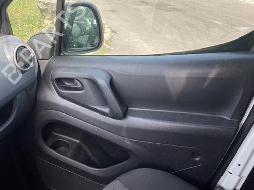 Steering column stalk PEUGEOT PARTNER Box Body/MPV 1.6 BlueHDi 100 | BP26686455I23 
