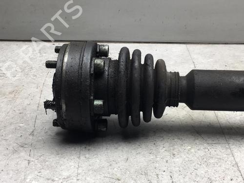 Used Right front driveshaft VW GOLF IV (1J1) 1.4 16V (75 hp) 25521711