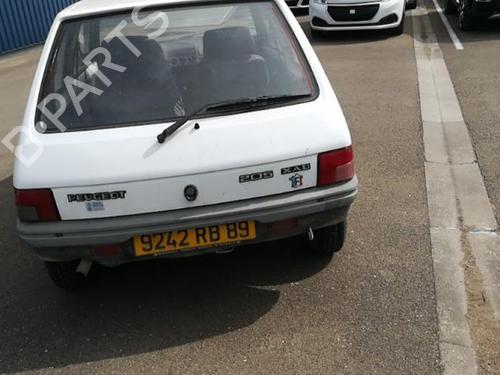 Left mirror PEUGEOT 205 II (20A/C) 1.7 Diesel | BP25553585C26 