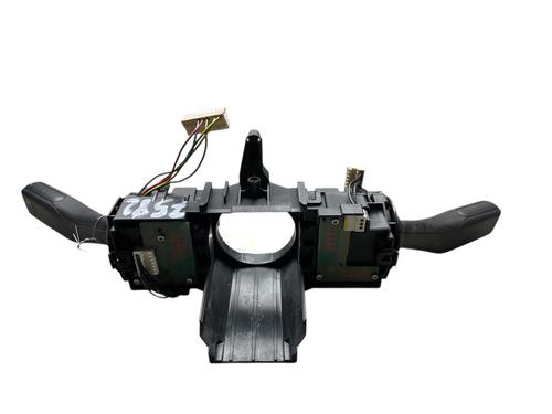 Used Steering column stalk VW GOLF VI (5K1) 1.6 TDI (105 hp) 31907955