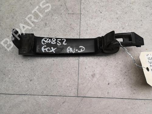 Używane Klamka zewnętrzna drzwi przednich prawych VW FOX Hatchback (5Z1, 5Z3, 5Z4) 1.4 TDI (70 hp) 25554183