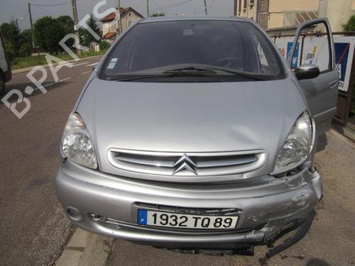 Venstre bak utvendig håndtak CITROËN XSARA PICASSO (N68) 2.0 HDi | BP25583006C130