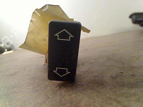 Used Left front window switch Left front window switch CITROËN SAXO (S0, S1) [1996-2004] 25559980 25559980