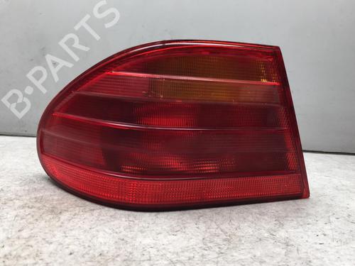 Used Left taillight Left taillight MERCEDES-BENZ E-CLASS (W210) E 290 Turbo-D (210.017) (129 hp) 25579636 25579636