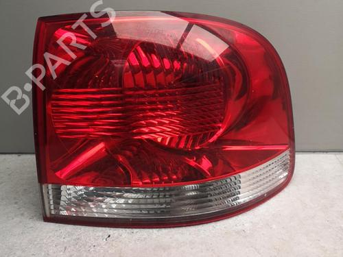 Used Right taillight VW TOUAREG (7LA, 7L6, 7L7) 2.5 R5 TDI (174 hp) 25519563