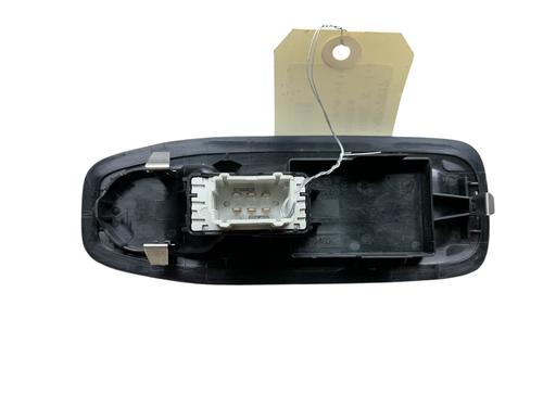 Right front window switch PEUGEOT 208 I (CA_, CC_) 1.2 VTI 82 | BP29744695I26