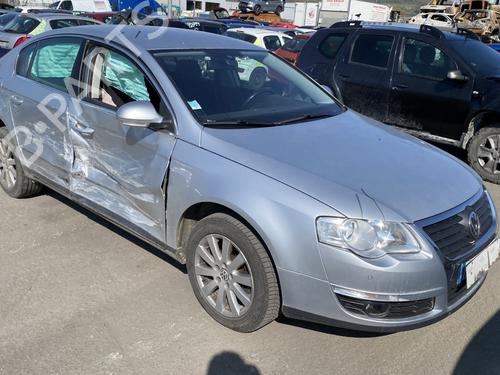 Left headlight VW PASSAT B6 (3C2) 1.9 TDI | BP25933582C28 