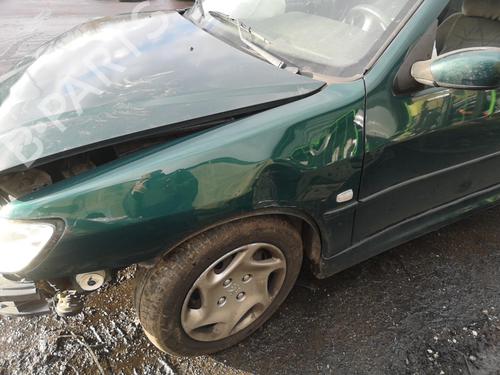 Left taillight PEUGEOT 306 Break (7E, N3, N5) 2.0 HDI 90 | BP25538500C34 