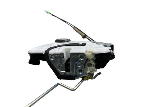 front-left-lock-suzuki-swift-v-az-2017-25544259 main image