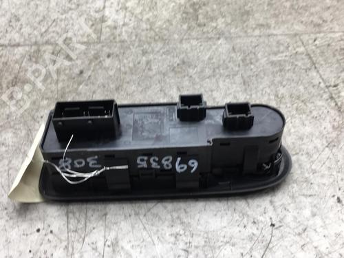 Used Left front window switch PEUGEOT 308 I (4A_, 4C_) 1.6 16V (120 hp) 25565507