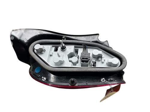 right-taillight-renault-modus-grand-modus-fjp0_-2004-30459663 main image