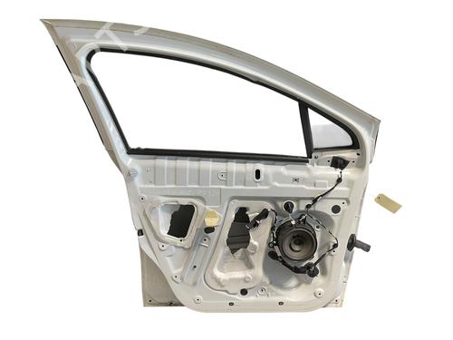 Used Left front door Left front door RENAULT ZOE (BFM_) ZOE (92 hp) 27253754 27253754