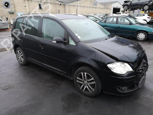 Radio VW TOURAN (1T1, 1T2) 1.9 TDI | BP25584983E6 
