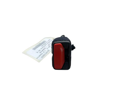 Used Seat buckle Seat buckle PEUGEOT 208 II (UB_, UP_, UW_, UJ_) 1.2 PureTech 100 (101 hp) 28381758 28381758