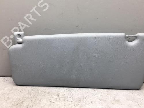 Used Right sun visor Right sun visor RENAULT LAGUNA I (B56_, 556_) 1.6 16V (B568, B561) (107 hp) 25561047 25561047