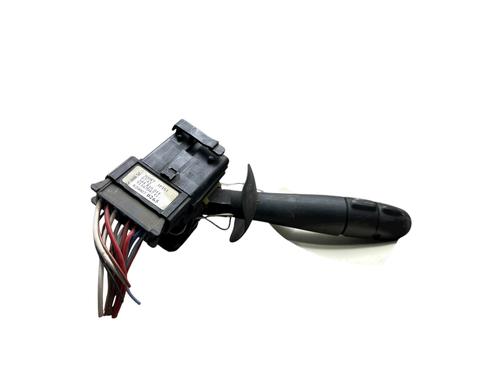 Used Switch RENAULT TRAFIC II Bus (JL) 2.0 dCi 90 (JL00, JL01, JL0H, JL0M, JL0P, JL0S) (90 hp) 28352006