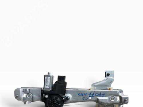 Vindusheismekanisme høyre bak Vindusheismekanisme høyre bak CITROËN C3 III (SX) 1.2 THP 110 (SXHNPS, SXHNZT, SXHNZ6) (110 hp) 39715378 39715378