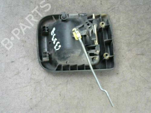 Used Front left exterior door handle RENAULT MASTER II Van (FD) 3.0 dCi 140 (HD0S, FD0S, HD1S) (136 hp) 25579143
